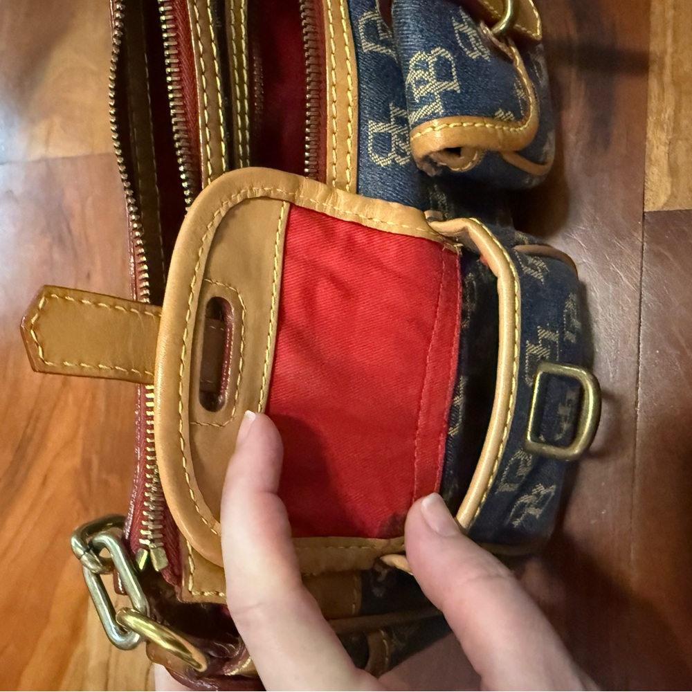 Dooney & Bourke Blue and Tan Shoulder Bag - Picture 15 of 16